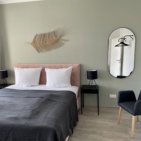 Discovair - Eisenach Karl14 - Vollausgestattete Apartments Mit Netflix In Der Fussgaengerzone Ngoại thất bức ảnh