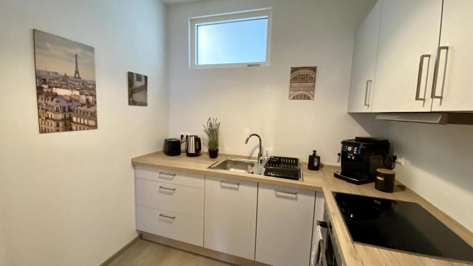 Discovair - Eisenach Karl14 - Vollausgestattete Apartments Mit Netflix In Der Fussgaengerzone Phòng bức ảnh
