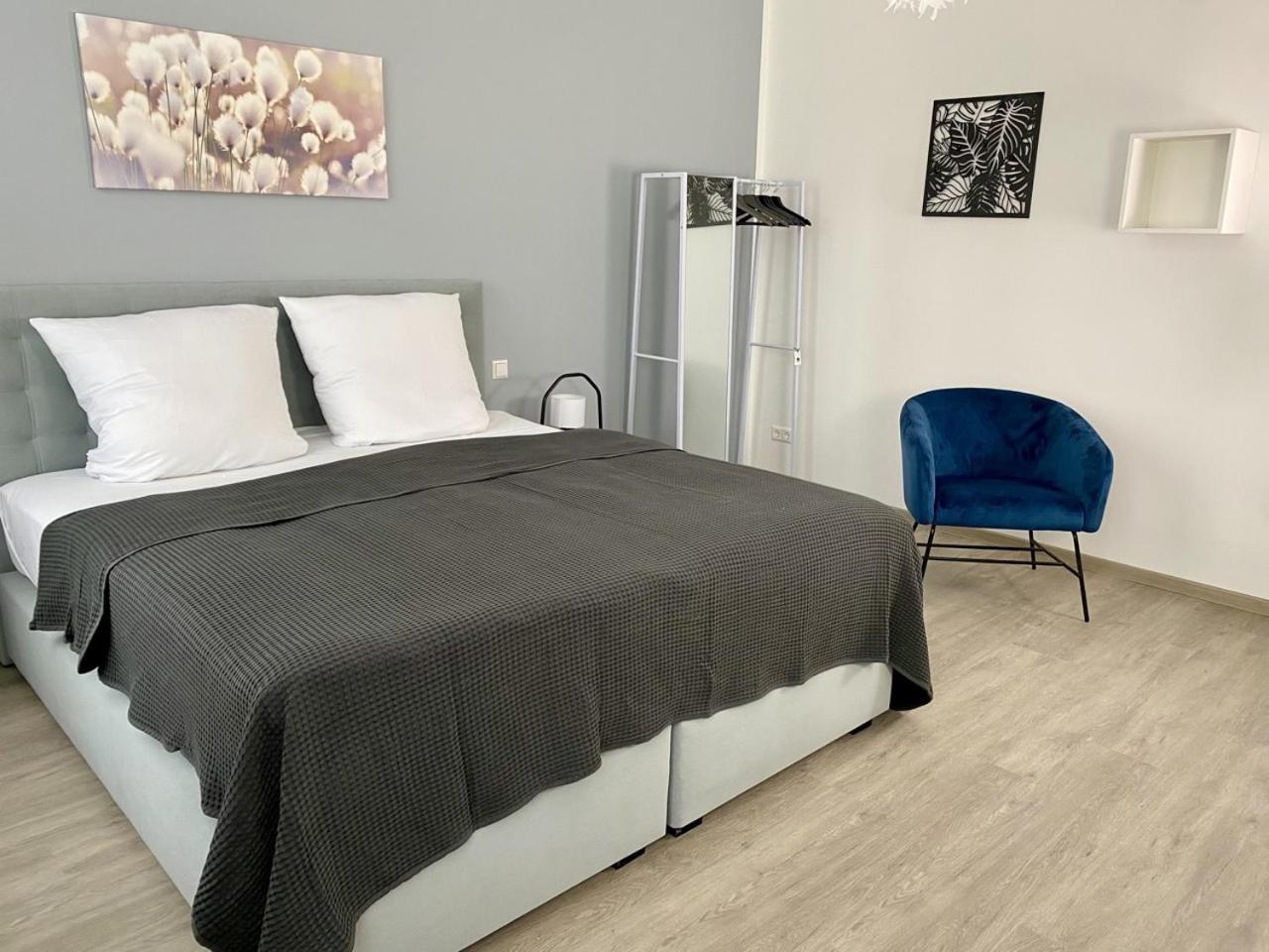 Discovair - Eisenach Karl14 - Vollausgestattete Apartments Mit Netflix In Der Fussgaengerzone Phòng bức ảnh