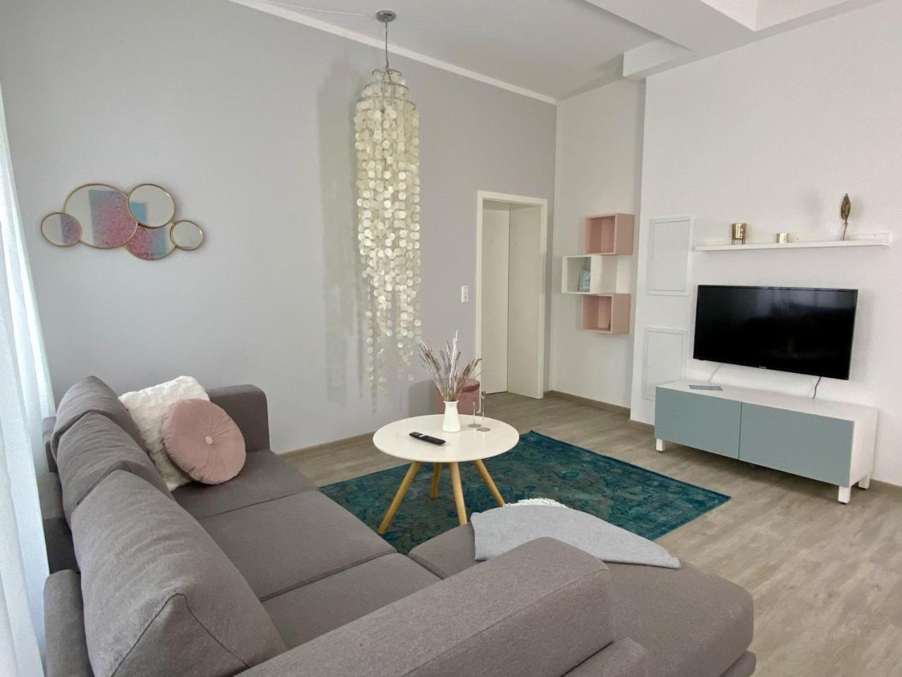 Discovair - Eisenach Karl14 - Vollausgestattete Apartments Mit Netflix In Der Fussgaengerzone Phòng bức ảnh
