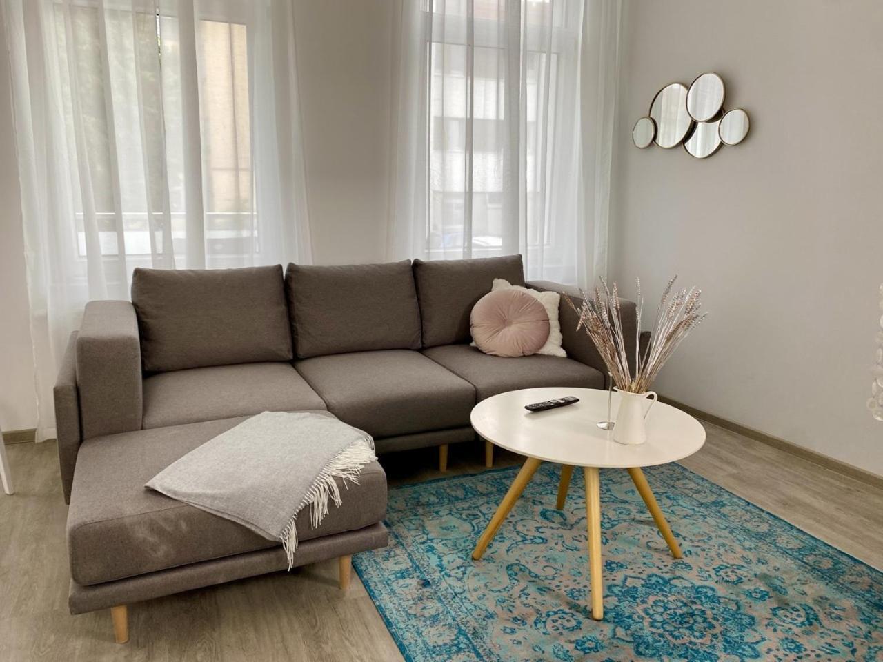 Discovair - Eisenach Karl14 - Vollausgestattete Apartments Mit Netflix In Der Fussgaengerzone Phòng bức ảnh
