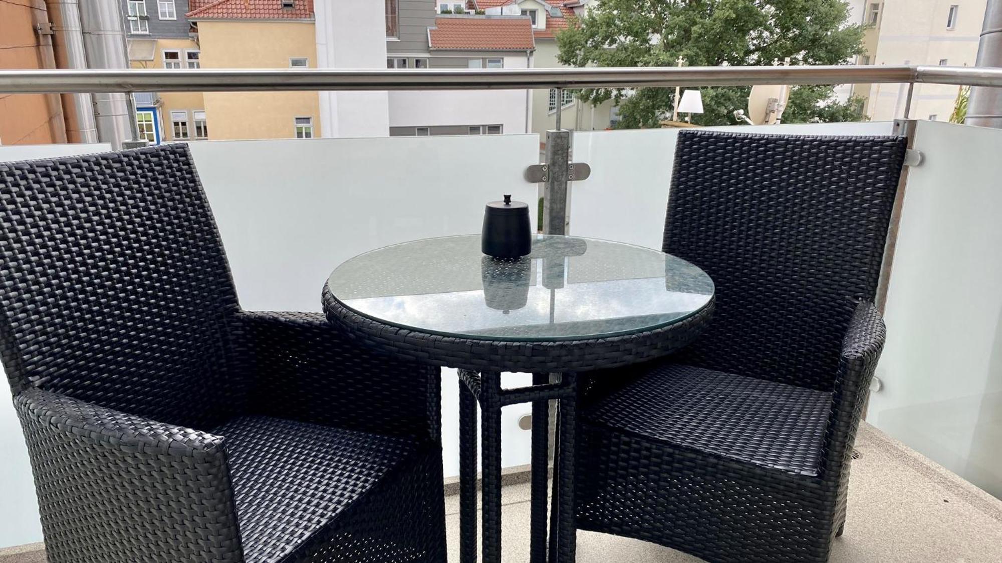 Discovair - Eisenach Karl14 - Vollausgestattete Apartments Mit Netflix In Der Fussgaengerzone Phòng bức ảnh