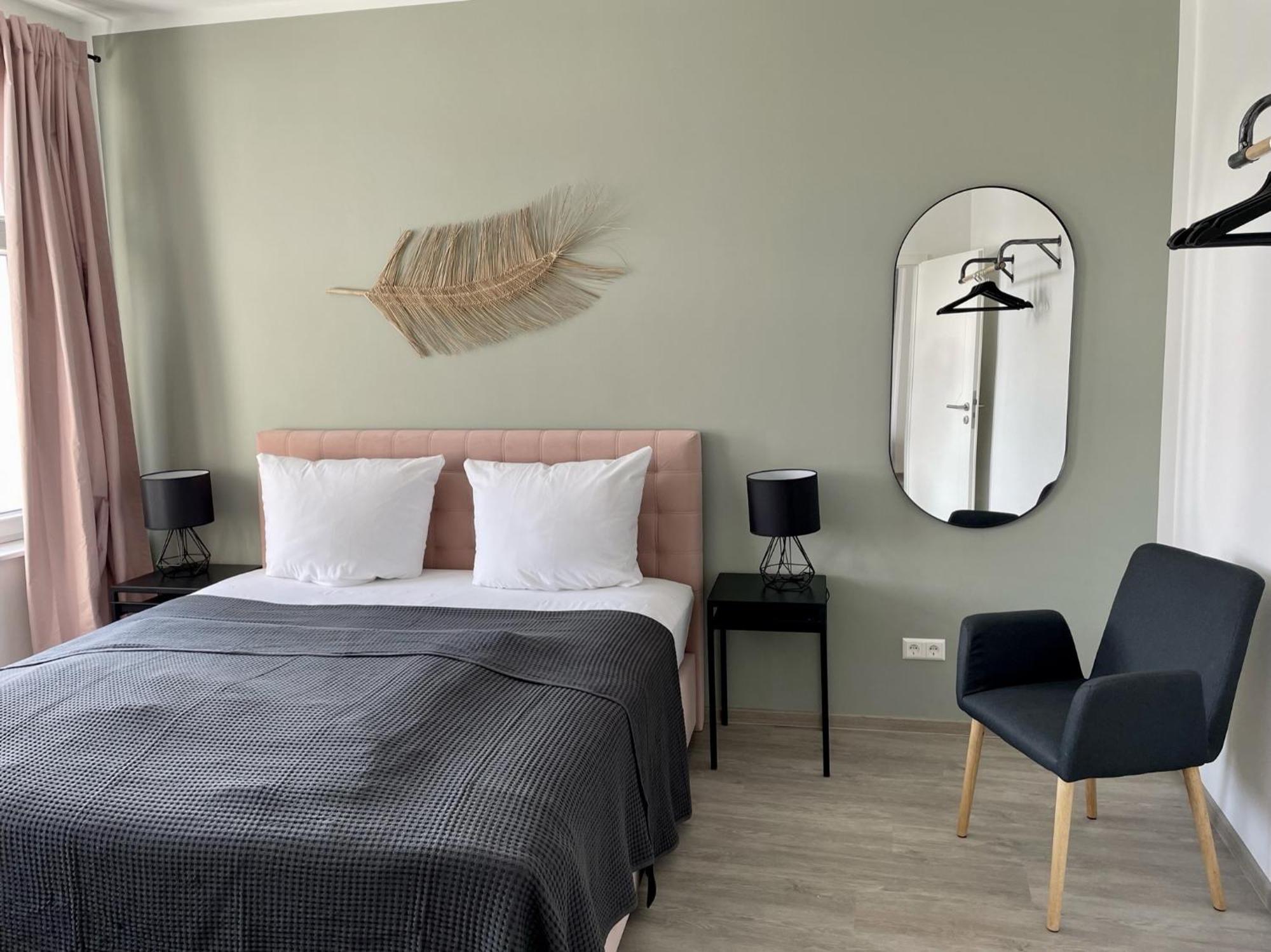Discovair - Eisenach Karl14 - Vollausgestattete Apartments Mit Netflix In Der Fussgaengerzone Ngoại thất bức ảnh
